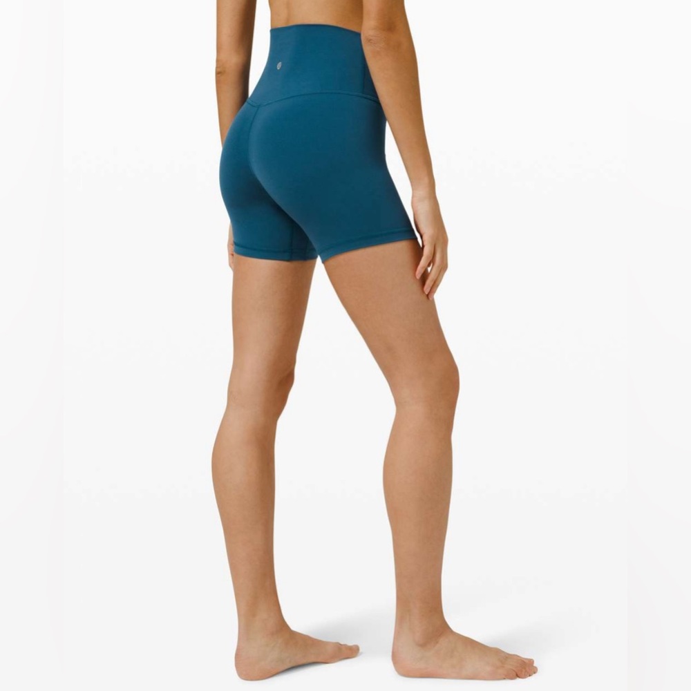 Lululemon Align 6” Short